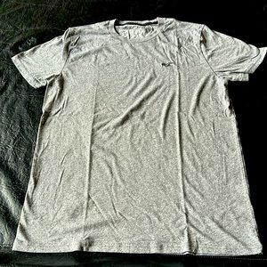 Like new Hollister medium gray shirt from the must have collection.